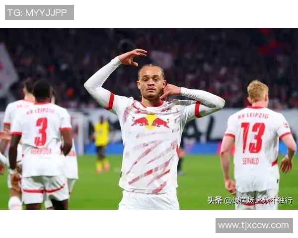 国王杯惊现冷门曼联与莱比锡激战成平局战术解析引发热议