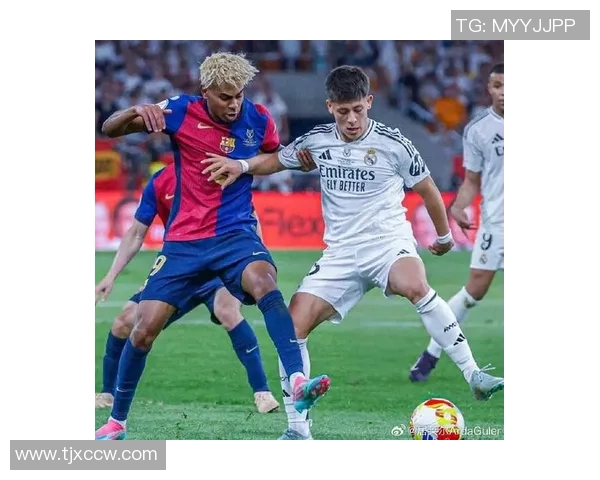 国王杯精彩对决曼联逆转巴萨帽子戏法引爆全场激情